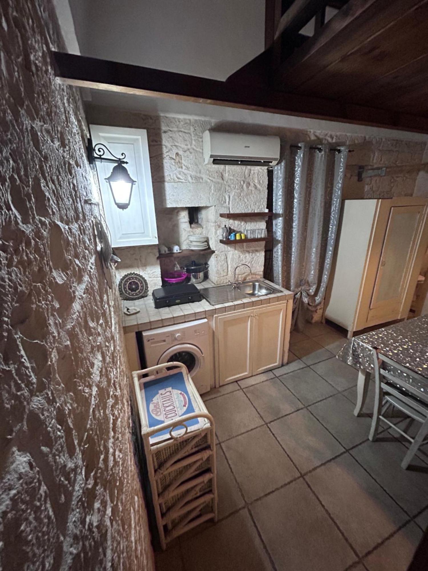 Вілла La Casodda Остуні Екстер'єр фото